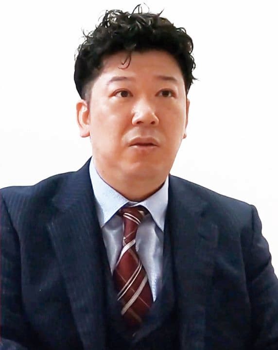 代表:井上 周